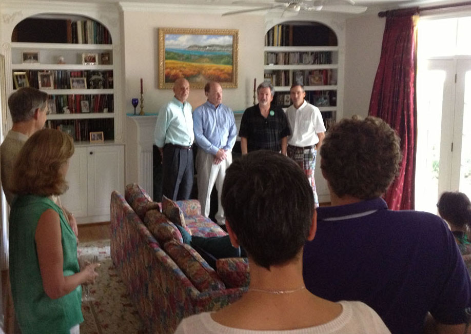 The Brothers Flanagan serenade Anne Anderson, Irish Ambassador to the United States